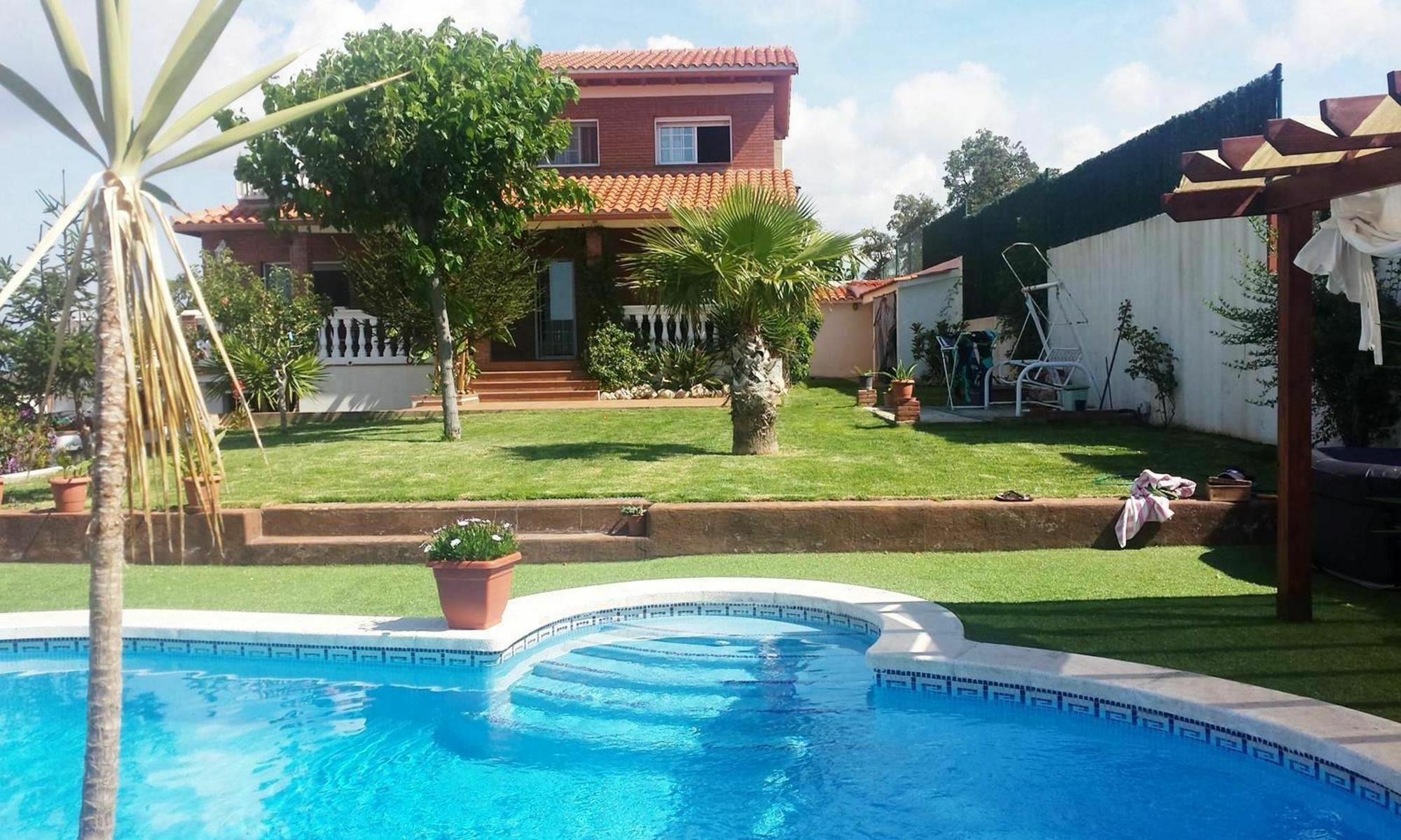 104662 - Villa In Lloret De Mar Extérieur photo